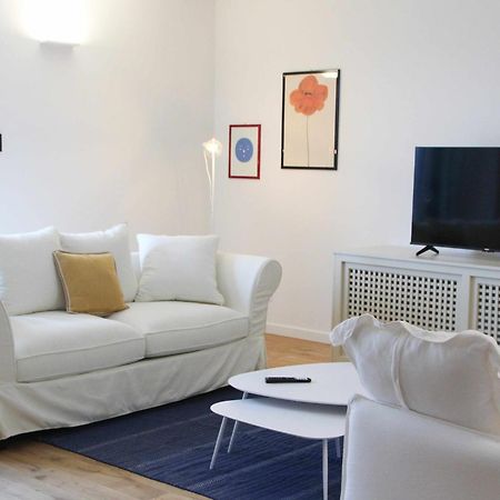 Waterfront Balcony I Grani 2 Resort Style Suite Livorno Exterior photo