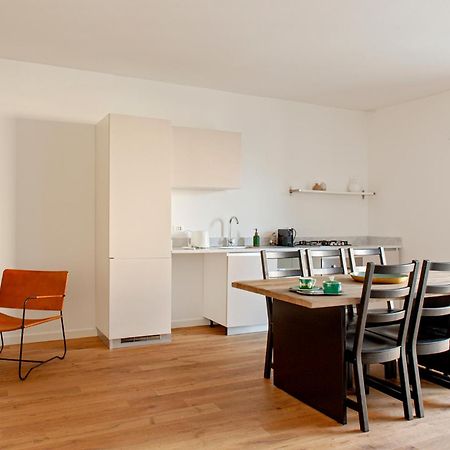 Waterfront Balcony I Grani 2 Resort Style Suite Livorno Exterior photo