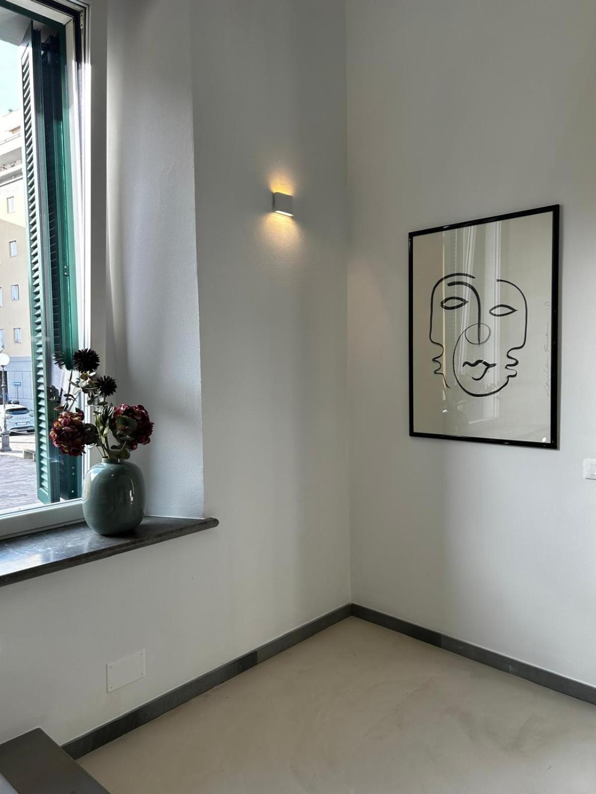 Waterfront Balcony I Grani 2 Resort Style Suite Livorno Exterior photo