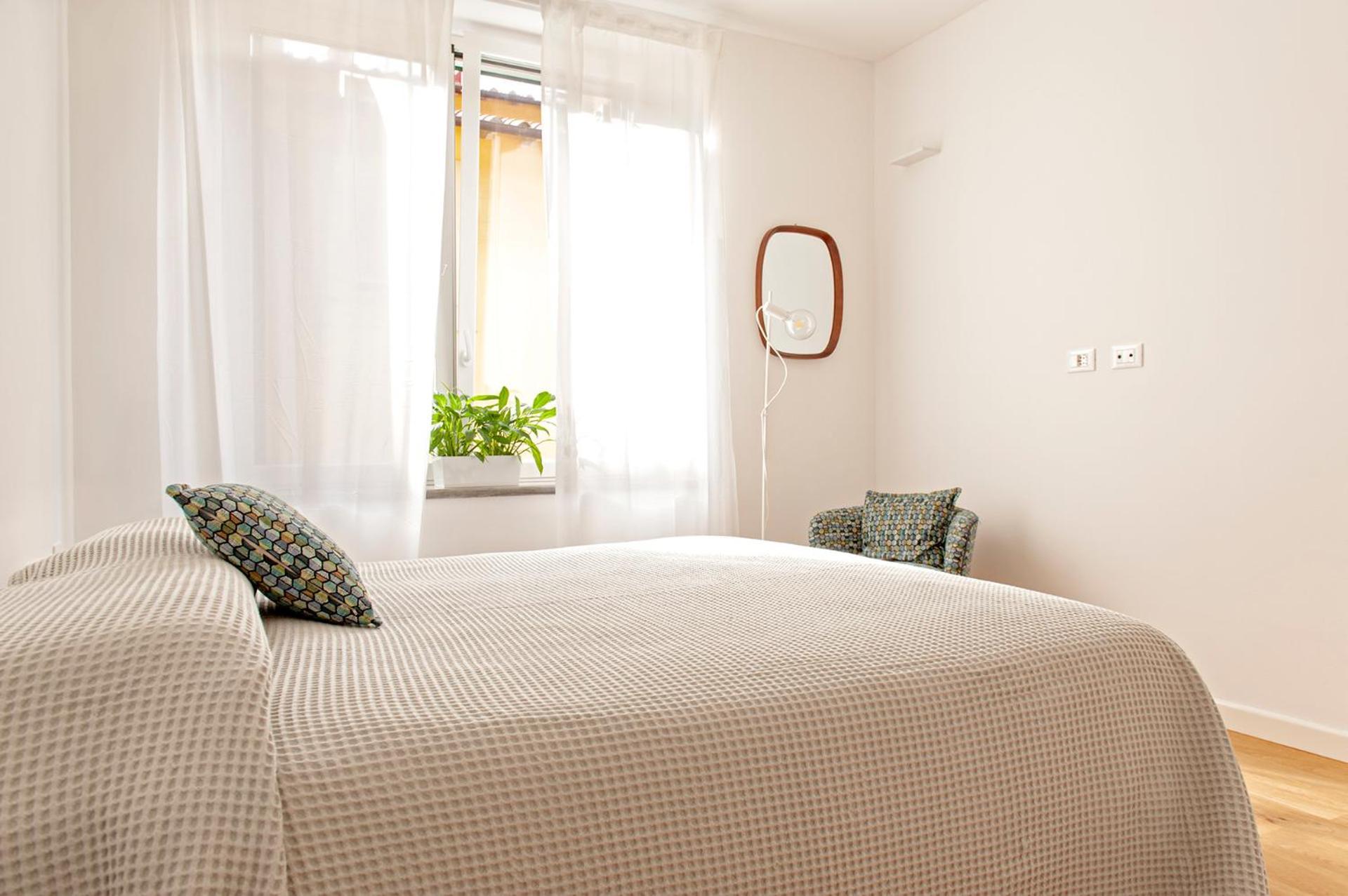 Waterfront Balcony I Grani 2 Resort Style Suite Livorno Exterior photo